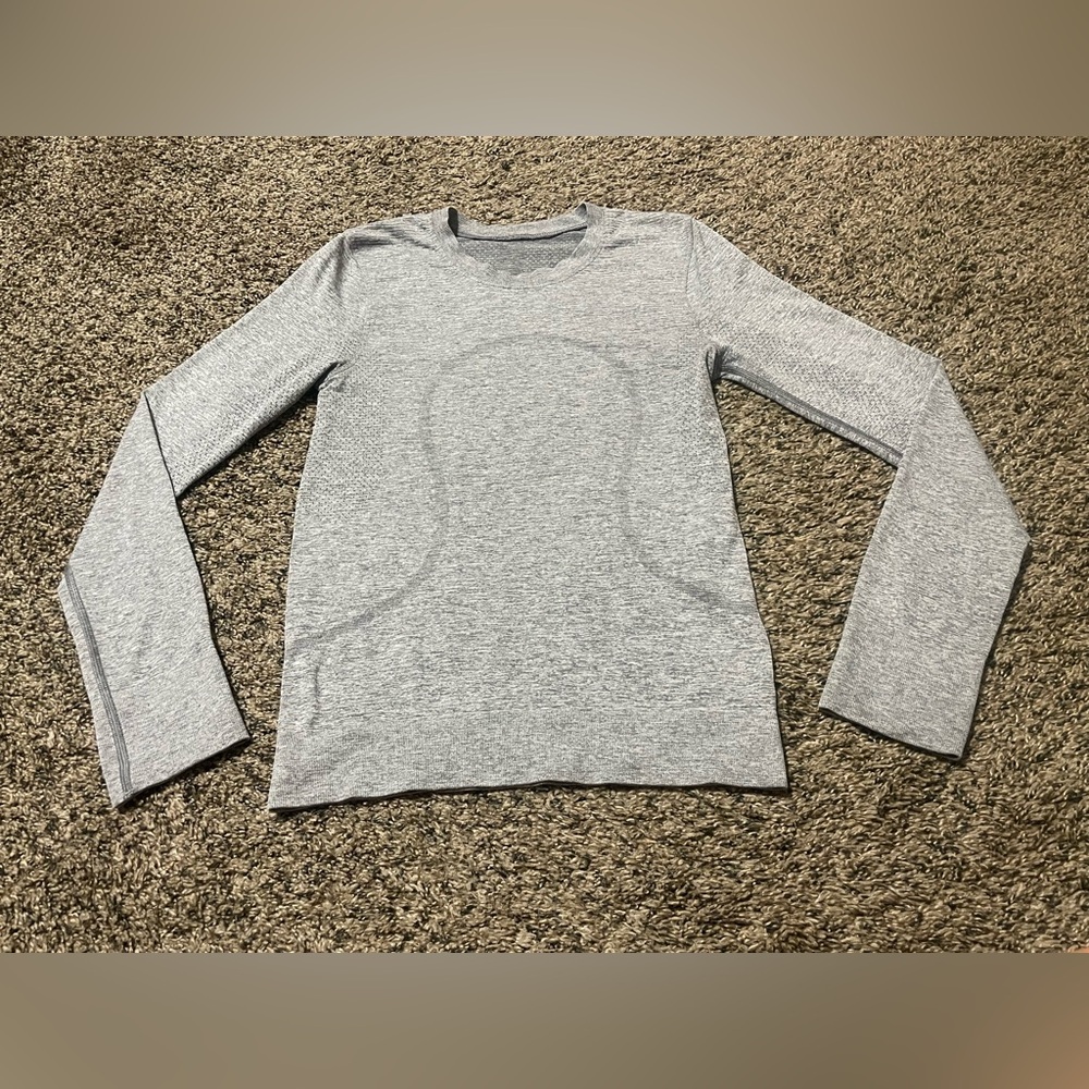 Swiftly Relaxed Long-Sleeve Shirt